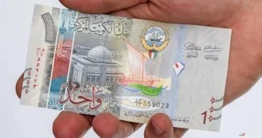 سعر الدينار الكويتي اليوم الجمعة 21 أغسطس 2026 في البنوك المصرية وأثره على الأسواق المالية المحلية