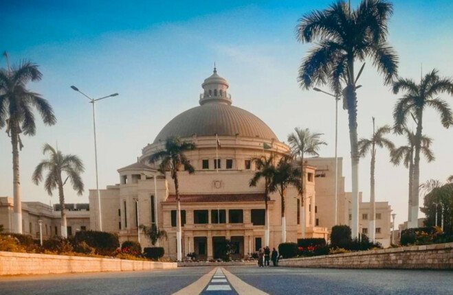 مواعيد تسجيل وتحويل الكليات بجامعة القاهرة للعام الدراسي 2026 – 2027 والشروط المطلوبة للطلاب الجدد