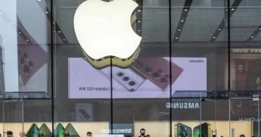 آبل تستثمر في تقنيات الذكاء الاصطناعي لتعزيز مبيعات آيفون 18 برو في السوق الصينية وسط المنافسة القوية