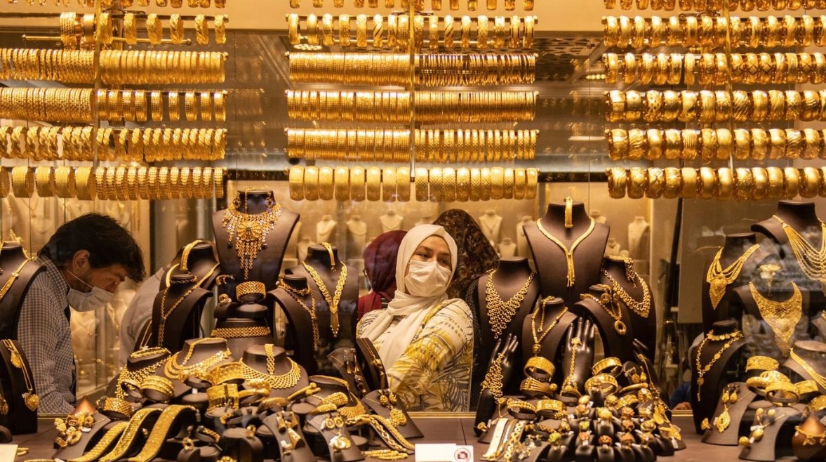 استثمار الذهب الذي لا يفشل كيف يصبح المعدن الأصفر الخيار الأمثل للحفاظ على الأموال وتنميتها بشكل آمن