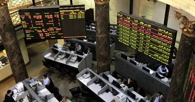 البورصة تتألق بهدايا قيمة للمساهمين من خلال توزيع أسهم مجانية وزيادة رؤوس أموال ثلاث شركات وطنية مجمعة