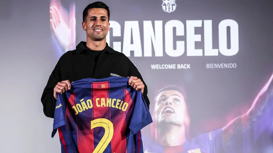 برشلونة يعلن عن التوصل لاتفاق رسمي مع كانسيلو لتعزيز صفوف الفريق حتى عام 2029 في صفقة تاريخية