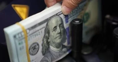 سعر الدولار لحظة بلحظة مع 50.16 جنيه كأفضل سعر للشراء في بنك كريدي أجريكول اليوم