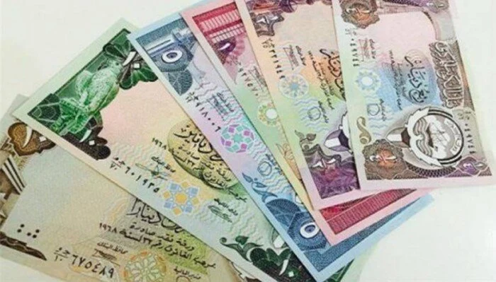 سعر الدينار الكويتي اليوم الأحد 16 أغسطس 2026 ومقارنته بالأسواق العالمية وتأثيره على الاقتصاد المحلي