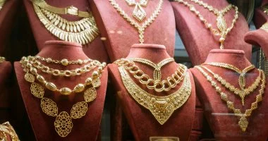 سعر الذهب يتحرك في مصر اليوم الاثنين 17 أغسطس 2026 مع ارتفاع مفاجئ بقيمة 20 جنيها للجرام الواحد