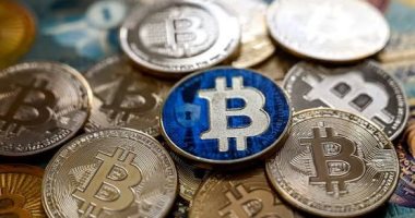 صناديق تداول بيتكوين تشهد أكبر تدفقات خارجة منذ نهاية يونيو مما يشير لتغير ملحوظ في السوق