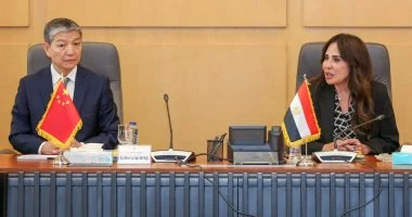 وزيرة الإسكان تبحث مع السفير الصيني بالقاهرة سبل تعزيز التعاون المشترك في مشاريع تنموية مستقبلية
