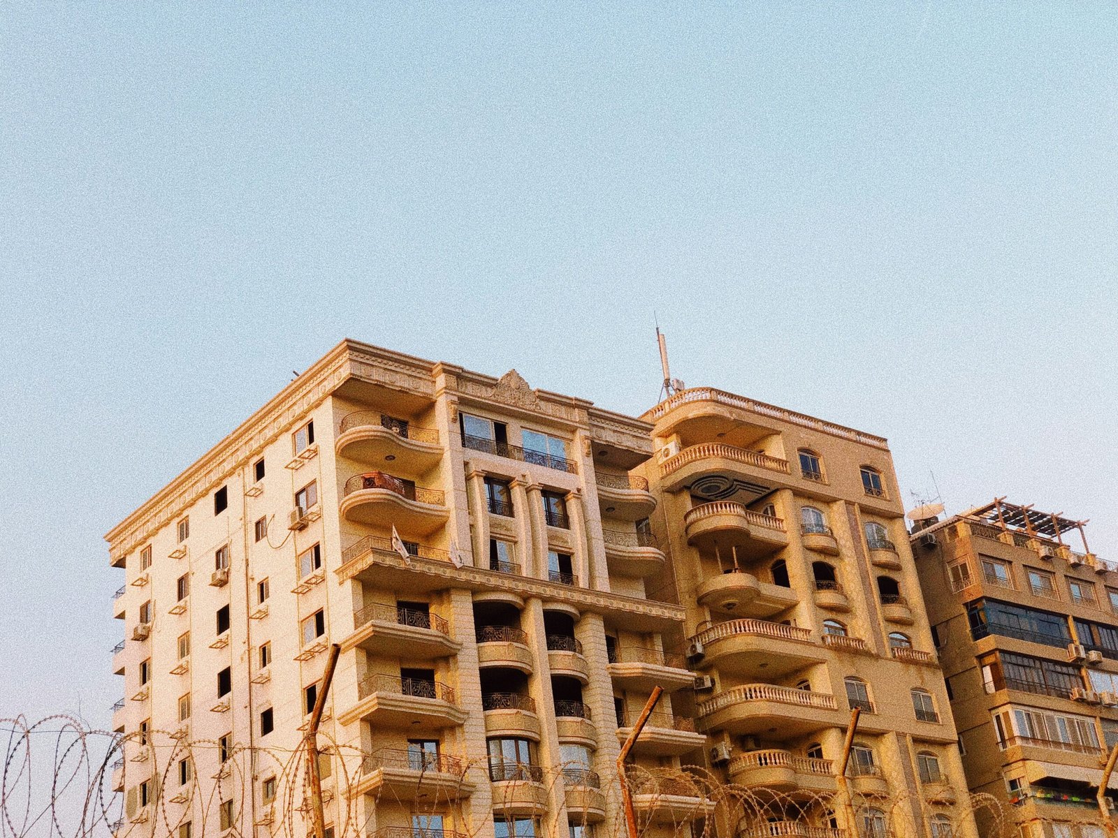 تصحيح بيانات طلب الإسكان الاجتماعي واستكمال الأوراق.. كيف تختار الخدمة الصحيحة؟